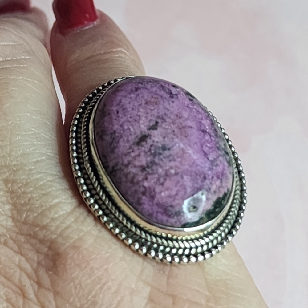 Purpurite and Sterling Silver Statement Ring - Picture 2 of 5